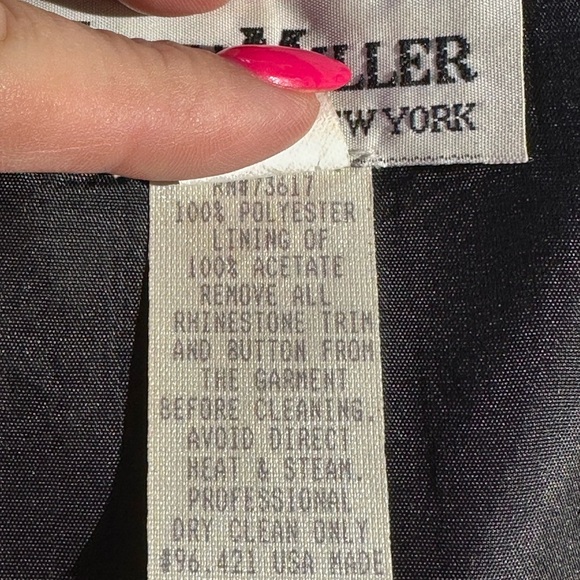 Chic Black Women's Maxi Dress with Jacket - Picture 5 of 15